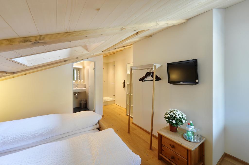 Hotel-Restaurant Zum Gade Lenk Buitenkant foto