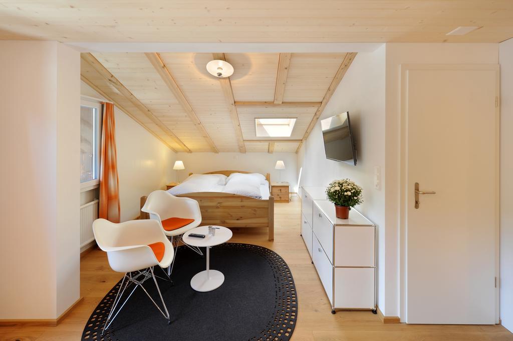 Hotel-Restaurant Zum Gade Lenk Buitenkant foto